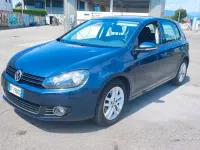 Usata VW Golf VI Highline 105 CV (77 kW) 2010 Blu Utilitaria