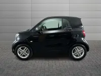 Usata Smart ForTwo Electric Drive Pure 60 kW (82 CV) 2022 Bodypanels in black Berlina