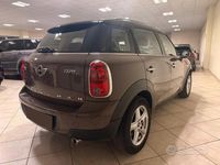 Usata Mini Cooper D Countryman 112 CV (82 kW) 2013 Marrone SUV