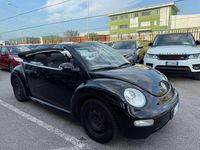 Usata VW New Beetle 75 CV (55 kW) 2004 Nero Utilitaria