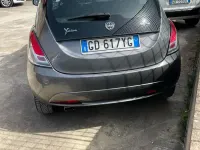 Usata Lancia Ypsilon Gold 69 CV (50 kW) 2020 Grigio