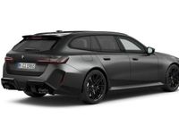 Nuova BMW M5 Comfort Edition 585 CV (430 kW) 2026 Grigio opaco / pastello Station wagon