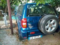 Usata Toyota RAV4 128 CV (94 kW) 2004 Blu SUV