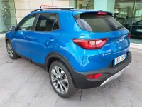 Usata Kia Stonic Style 101 CV (74 kW) 2023 Blu/azzurro SUV