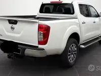 Usata Nissan Navara N-Connecta 190 CV (139 kW) 2016 Bianco Pick-up