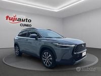 Usata Toyota Corolla Cross Trend 140 CV (102 kW) 2025 Cement grey SUV