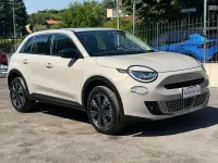 Usata Fiat 600 110 CV (80 kW) 2025 Beige SUV