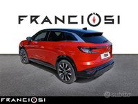 Usata Renault Austral Techno 200 CV (147 kW) 2025 Rosso SUV