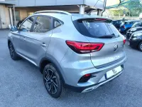Usata MG ZS Luxury 106 CV (77 kW) 2024 Argento SUV