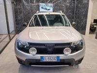 Usata Dacia Duster Lauréate 110 CV (80 kW) 2012 Grigio SUV