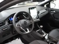 Nuova Renault Captur 120 CV (88 kW) 2026 Grigio SUV