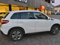 Usata Suzuki Vitara Cool 111 CV (81 kW) 2019 Bianco santorini SUV