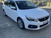 Usata Peugeot 308 SW Active 131 CV (96 kW) 2021 Other Station wagon