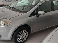 Usata Fiat Grande Punto Dynamic 77 CV (56 kW) 2009 Grigio Utilitaria