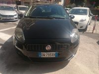 Usata Fiat Grande Punto Emotion 119 CV (87 kW) 2009 Nero Utilitaria