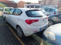 Usata Alfa Romeo Giulietta 120 CV (88 kW) 2015 Bianco Utilitaria