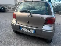 Usata Toyota Yaris 65 CV (47 kW) 2004 Berlina