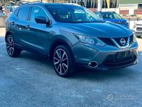 Usata Nissan Qashqai Tekna 130 CV (95 kW) 2016 Grigio SUV