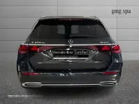 Usado Mercedes 300 Premium 313 CV (230 kW) 2025 Gris Familiar