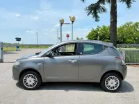 Usata Lancia Ypsilon 86 CV (63 kW) 2016 Grigio Utilitaria