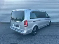Usata Mercedes V220 Premium 163 CV (119 kW) 2018 Argento metallizzato Monovolume