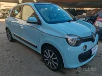 Usata Renault Twingo SE 69 CV (50 kW) 2015 Blu Utilitaria