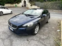 Usata Volvo V40 150 CV (110 kW) 2015 Blu Station wagon