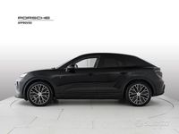 Usata Porsche Macan 330 kW (449 CV) 2024 Nero SUV