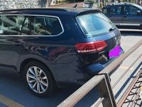 Usata VW Passat 150 CV (110 kW) 2016 Blu Station wagon