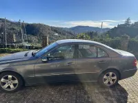Usata Mercedes E220 Avantgarde 150 CV (110 kW) 2005 Berlina