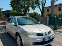Usata Renault Mégane GrandTour 106 CV (77 kW) 2007 Argento Station wagon