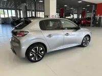 Usata Peugeot 208 Allure 101 CV (74 kW) 2025 Grigio artense Utilitaria