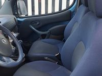 Usata Fiat Doblò 65 CV (47 kW) 2002 Blu Monovolume