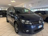 Usata VW Touran Comfortline 105 CV (77 kW) 2014 Blu metallizzato Monovolume