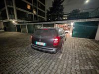 Usata Renault Laguna II 130 CV (95 kW) 2006 Nero Station wagon