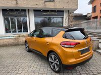 Usata Renault Scénic IV Intens 110 CV (80 kW) 2017 Giallo Monovolume