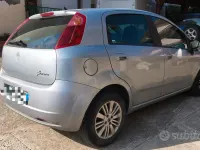 Usata Fiat Punto 69 CV (50 kW) 2006 Grigio Utilitaria