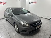 Usata Mercedes A180 Executive 108 CV (79 kW) 2015 Grigio Berlina