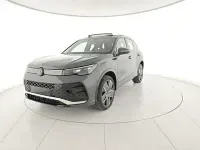 Nuova VW Tiguan R-line Plus 193 CV (141 kW) 2026 Nero SUV