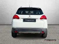 Usata Peugeot 2008 Allure 120 CV (88 kW) 2015 Bianco SUV