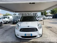 Usata Mini One Countryman 98 CV (72 kW) 2015 Bianco SUV