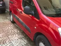 Usata Peugeot Partner 90 CV (66 kW) 2010 Rosso Monovolume