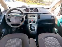 Usata Lancia Musa 90 CV (66 kW) 2008 Grigio Monovolume