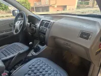Usata Hyundai Tucson Dynamiq 112 CV (82 kW) 2005 Grigio SUV