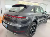 Usata Porsche Macan 245 CV (180 kW) 2020 Grigio SUV