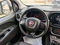 Usata Fiat Doblò 105 CV (77 kW) 2020 Argento Monovolume