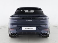 Nuova Porsche Cayenne Coupe 353 CV (259 kW) 2026 Blu algarve metallizzato SUV