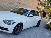 Usata BMW 116 Sport Line 116 CV (85 kW) 2012 Bianco Utilitaria