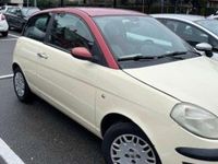 Usata Lancia Ypsilon 60 CV (44 kW) 2005 Beige Utilitaria