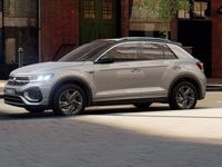 Usata VW T-Roc R-line 110 CV (80 kW) 2024 Pyrit silver metallizzato SUV